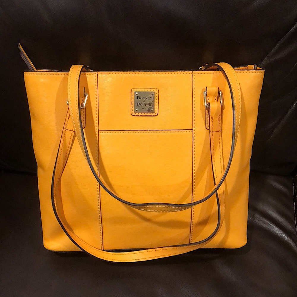 DOONEY BOURKE Orange Saffiano Leather Red Lining Two Top Handle Shoulder Straps - Picture 14 of 16